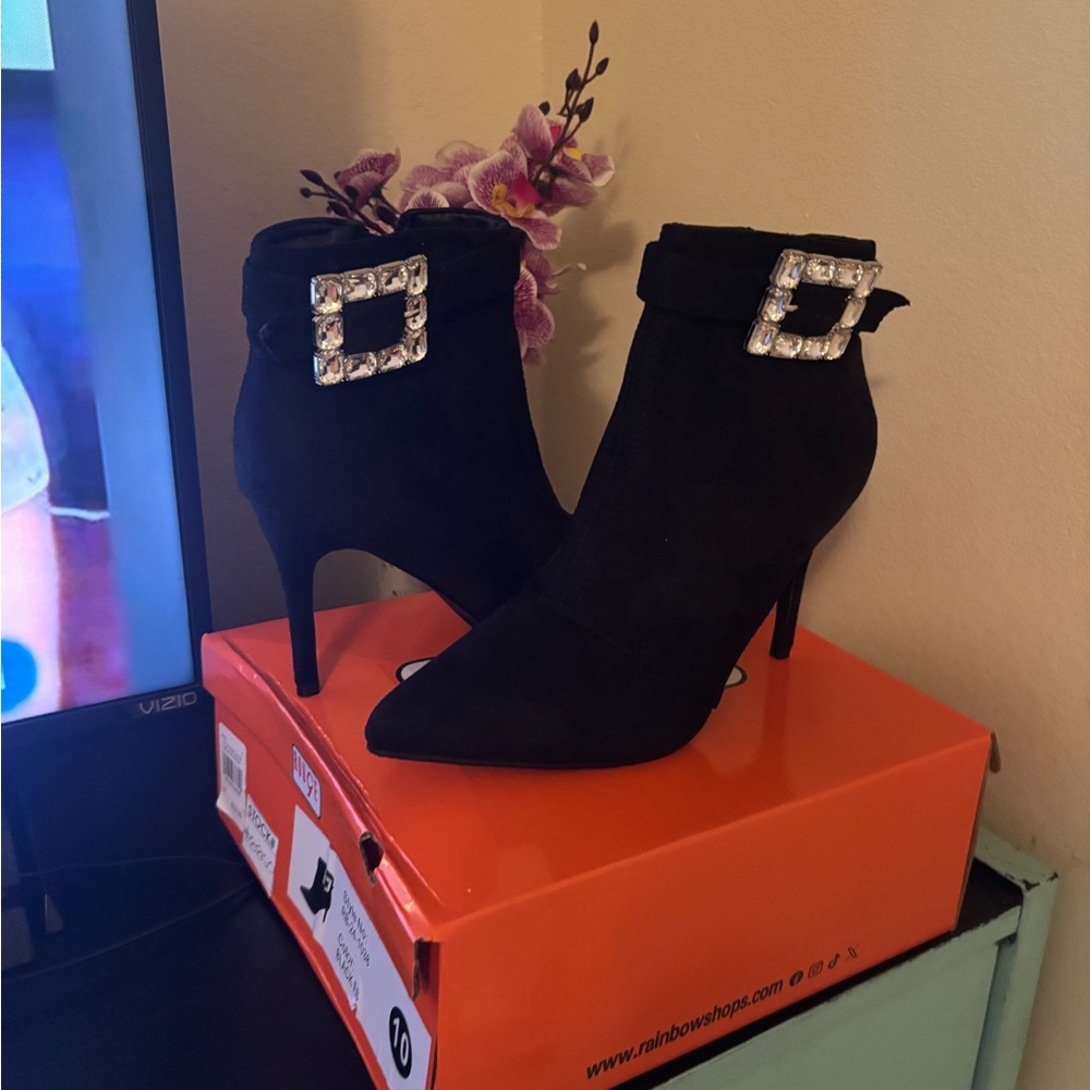 Chic Black Ankle Boots with Rhinestone Buckle